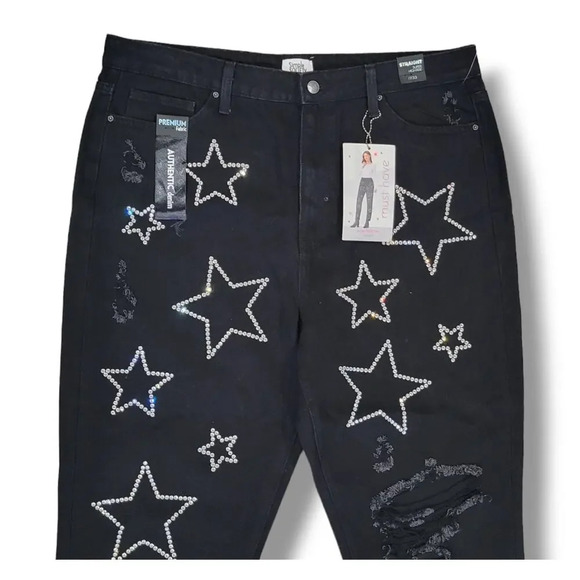 Simple Society Juniors ’s Super-High Rise Distressed Rhinestone Star Jeans Denim - Picture 3 of 10